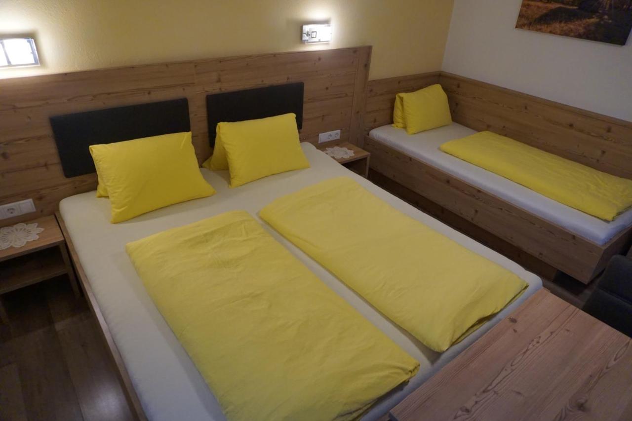 Pension Klampferer Neustift im Stubaital Esterno foto